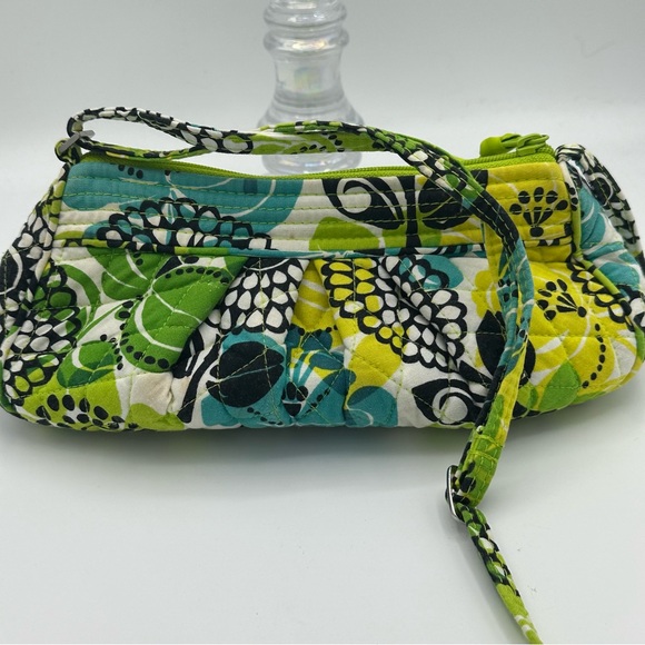 Vera Bradley “Limes Up” crossbody bag. 23” adjustable strap.(SKU 233) - Picture 6 of 9